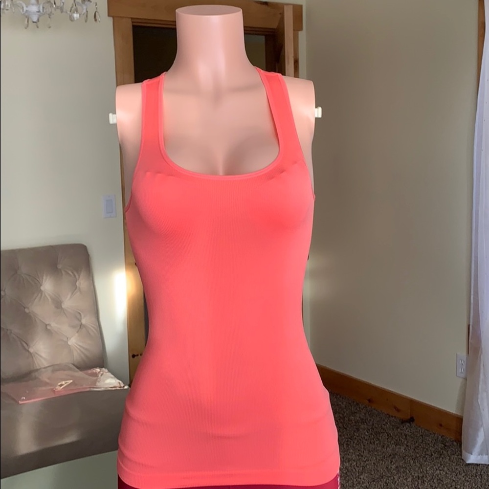 Herbeautyis Razorback Tanks